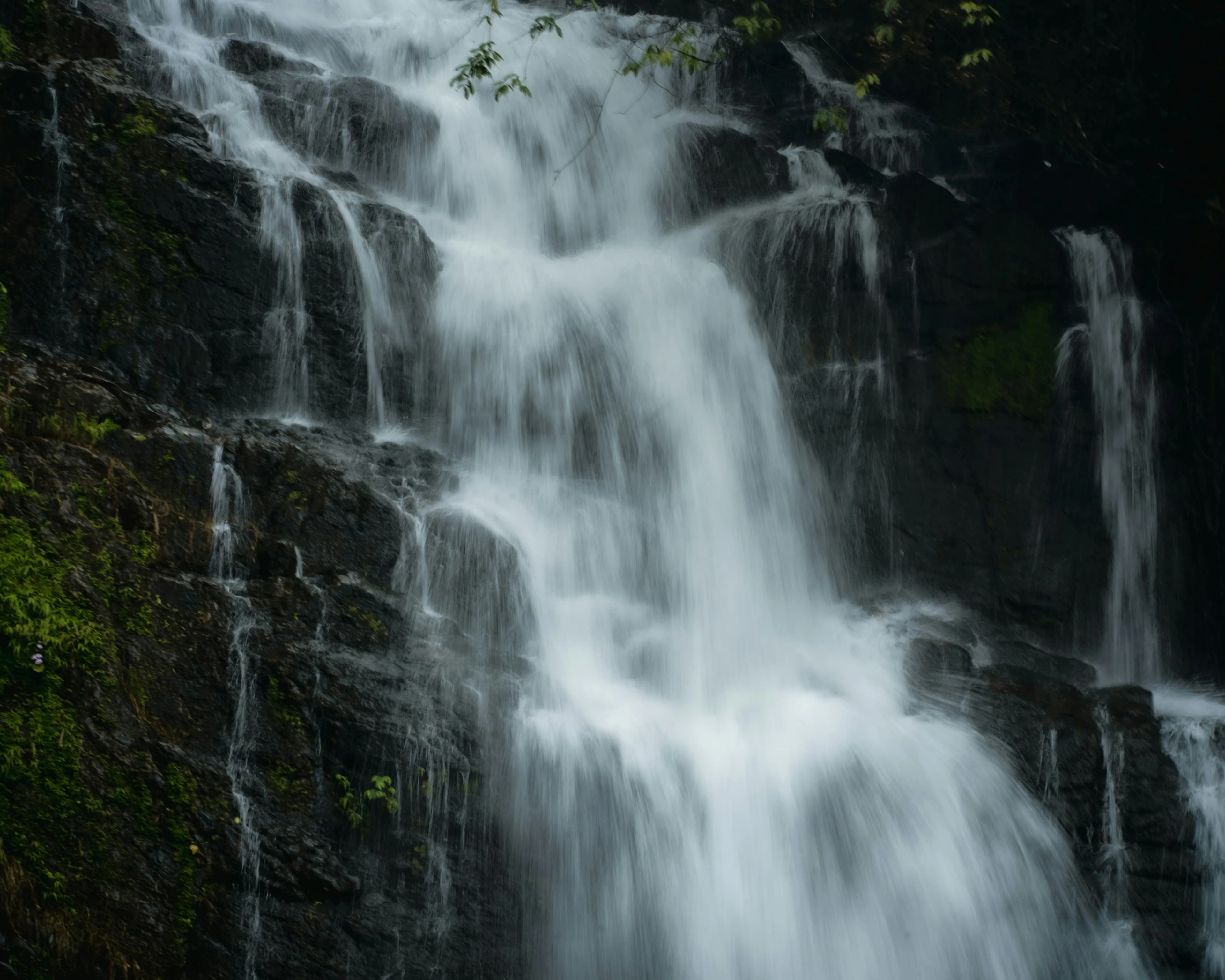 Illikkal Kallu & Marmala Waterfalls